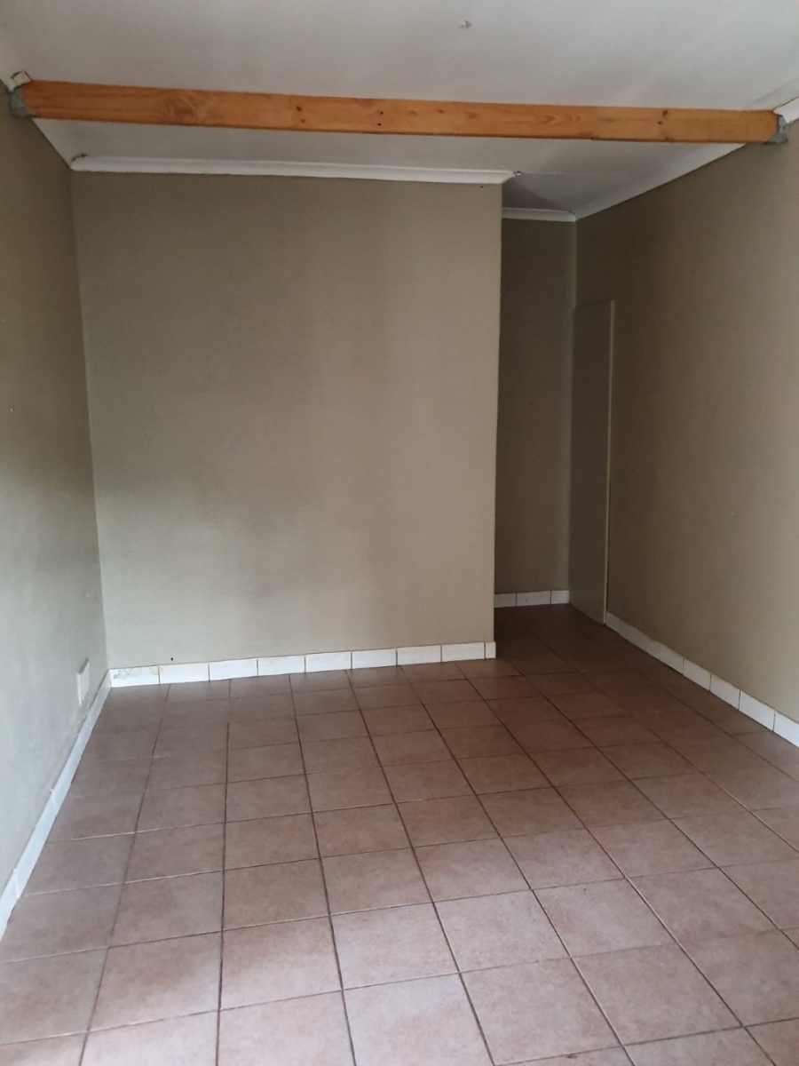3 Bedroom Property for Sale in Geelhoutpark North West
